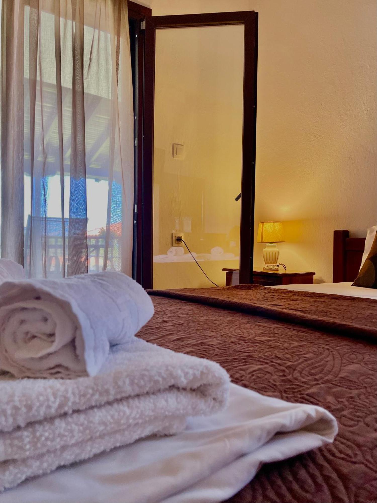 Anna Dani Apartments Вурвуру Екстериор снимка