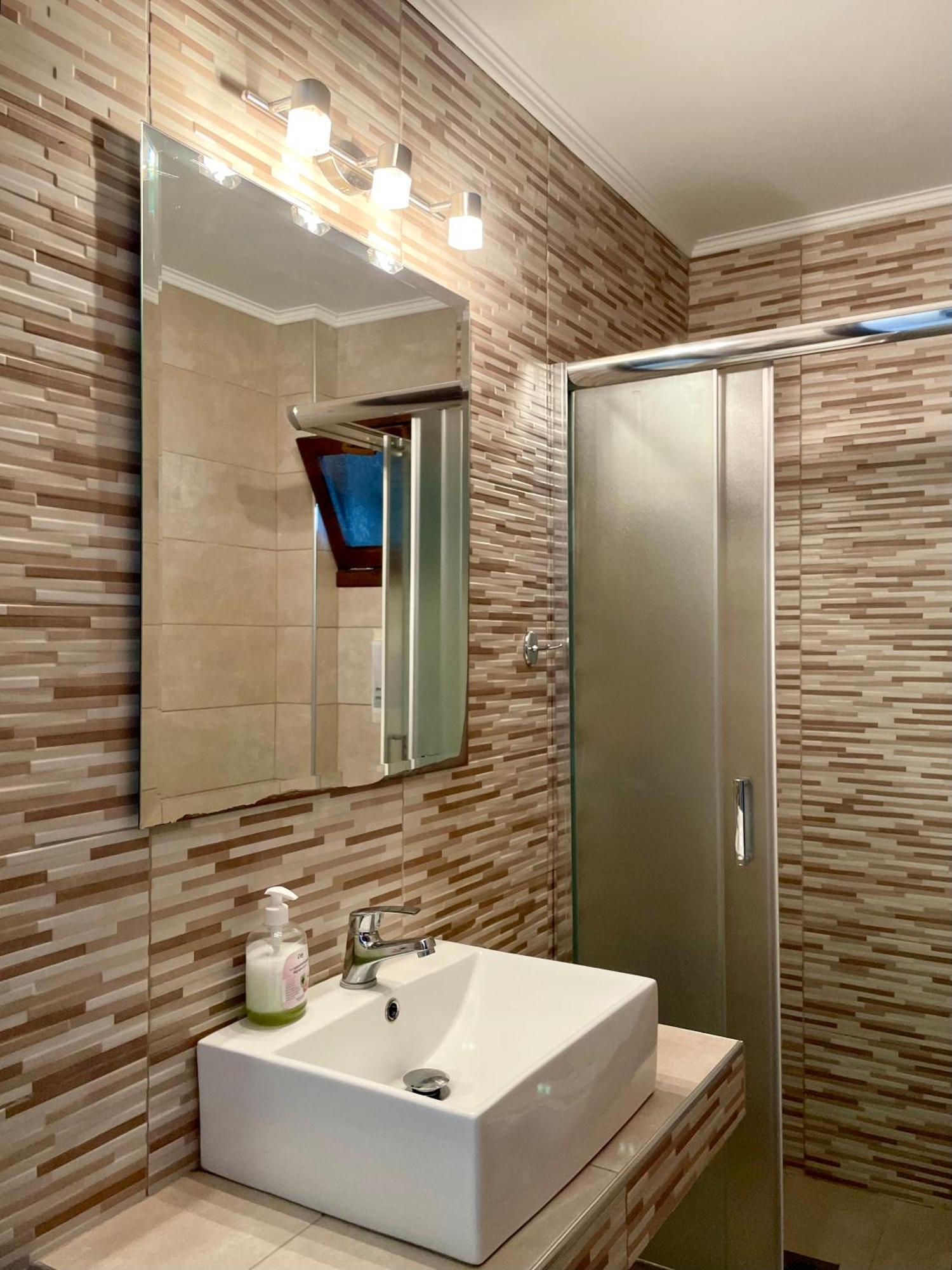 Anna Dani Apartments Вурвуру Екстериор снимка