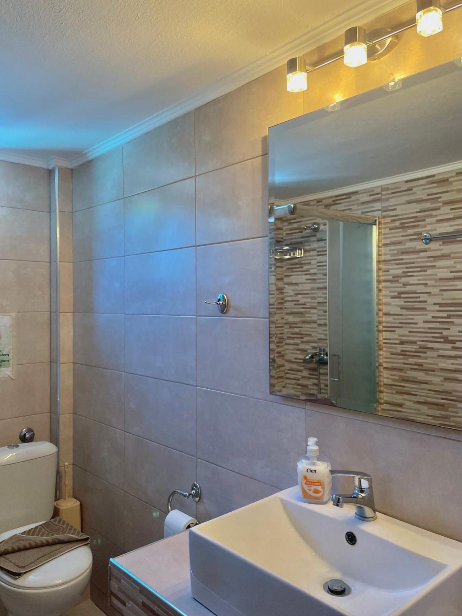 Anna Dani Apartments Вурвуру Екстериор снимка