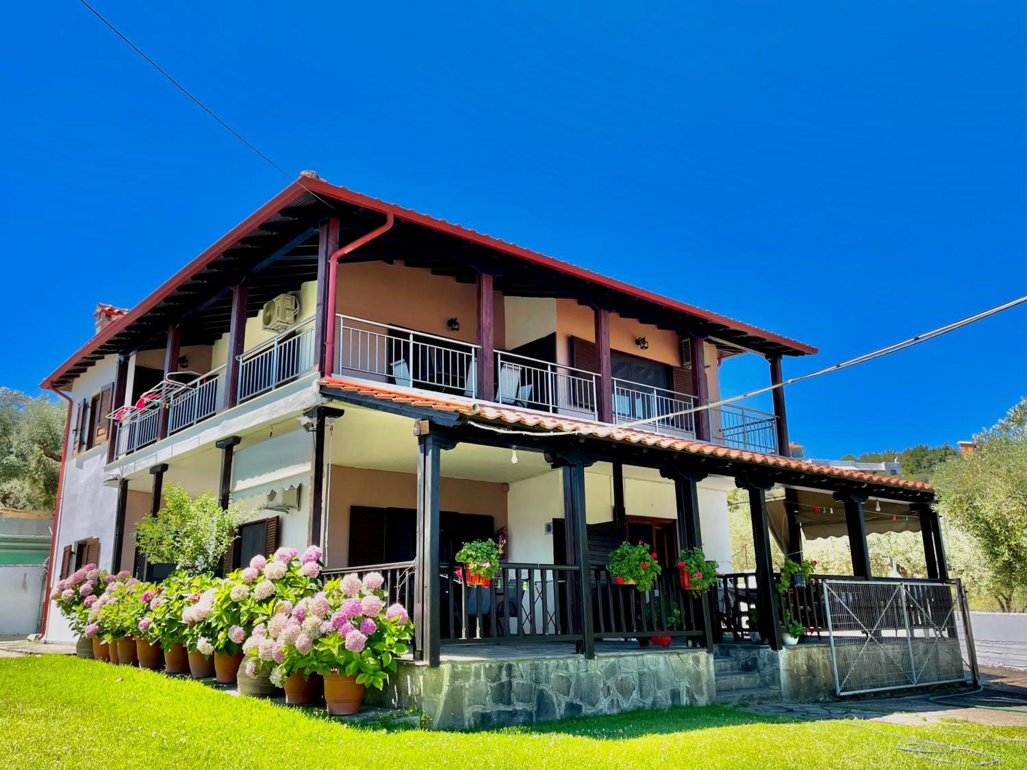 Anna Dani Apartments Вурвуру Екстериор снимка