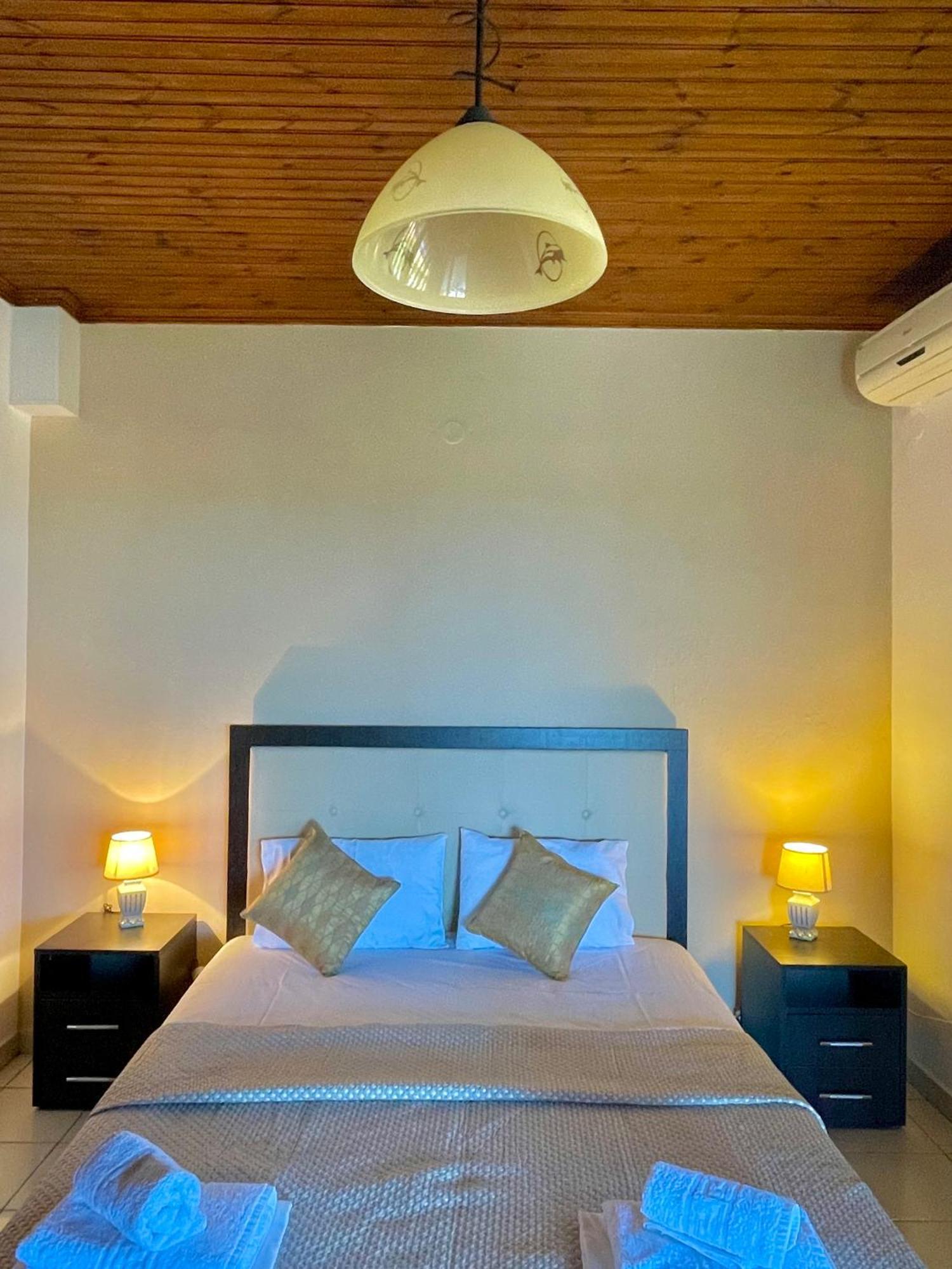 Anna Dani Apartments Вурвуру Екстериор снимка