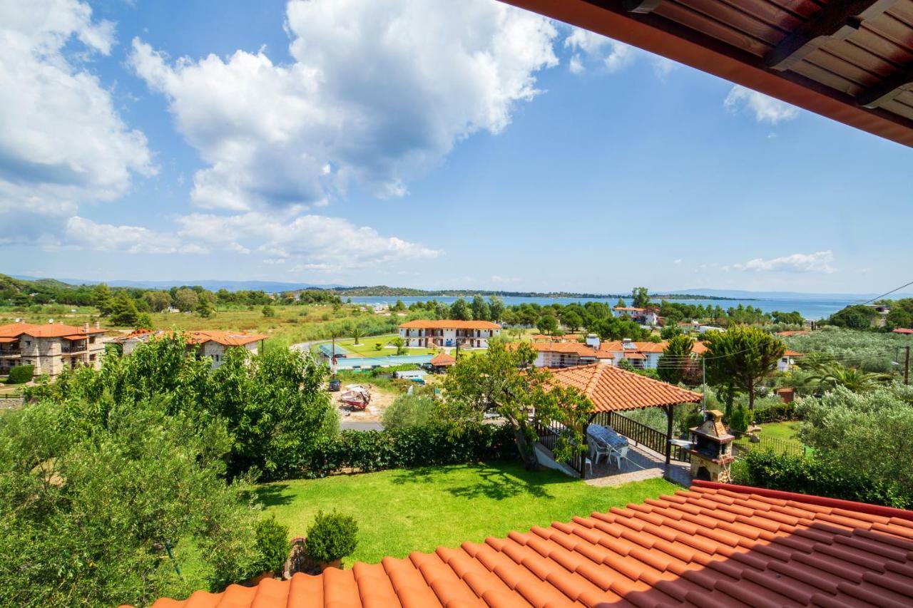 Anna Dani Apartments Вурвуру Екстериор снимка